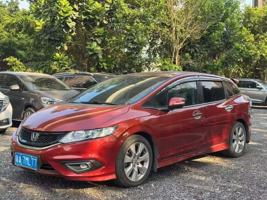 Honda Jade 1.8L Automatic Comfort Elite Edition 5-Seat