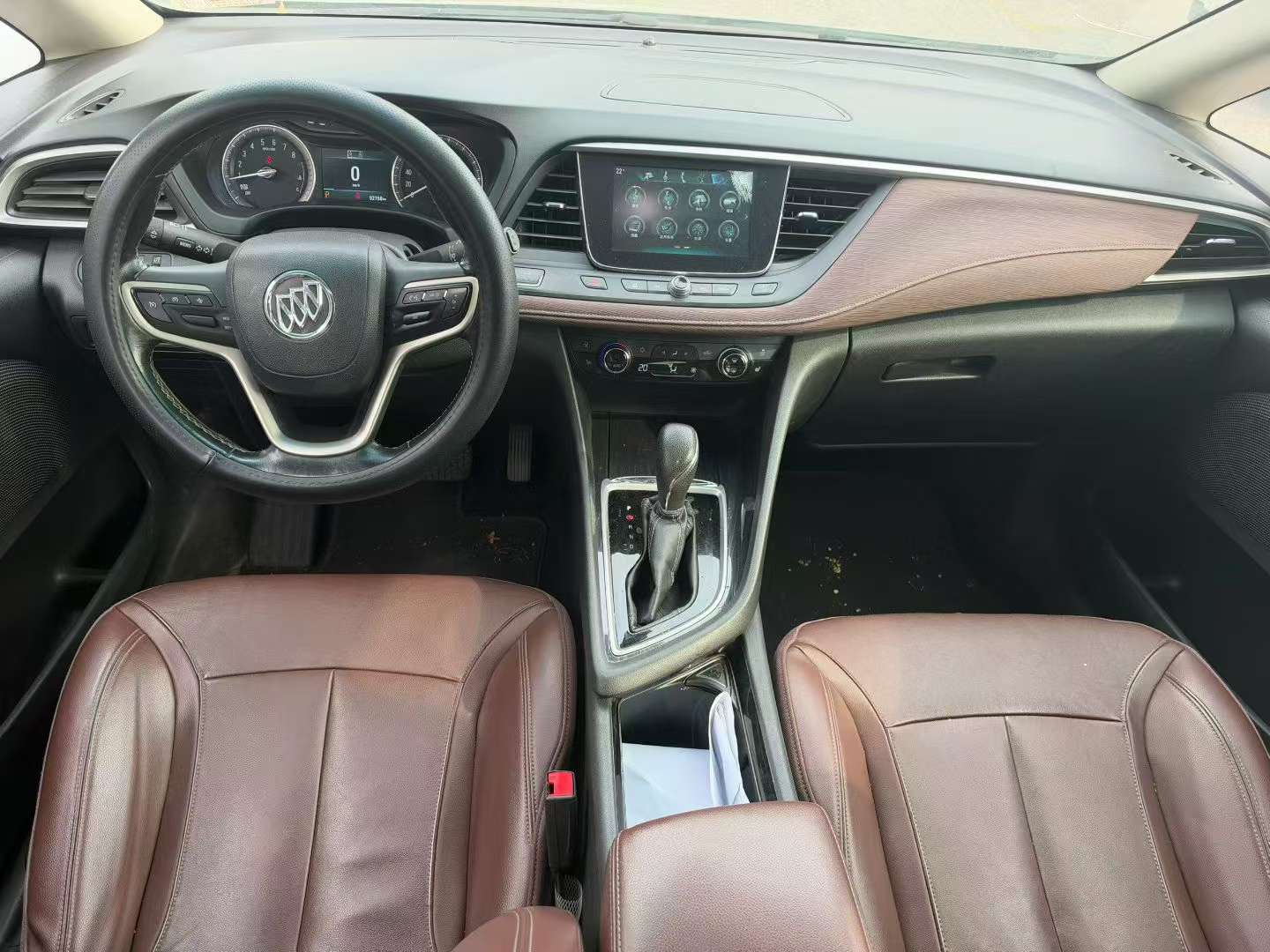 Buick GL6 1.3T Automatic Sunroof High Trim 2