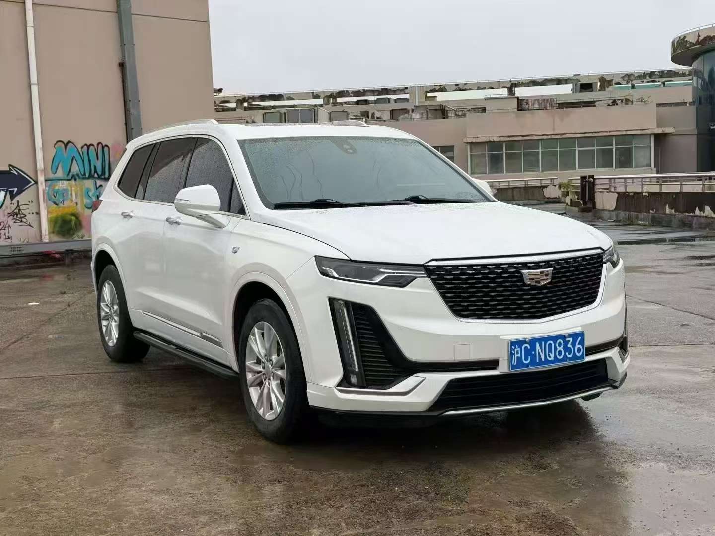 Cadillac XT6 2020 AWD 7-Seater 2