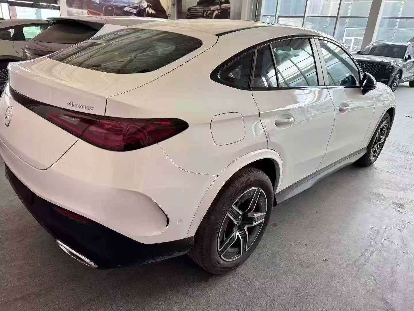 Mercedes-Benz GLC Coupe 2026 Facelift GLC 260 4WD Coupe SUV 4