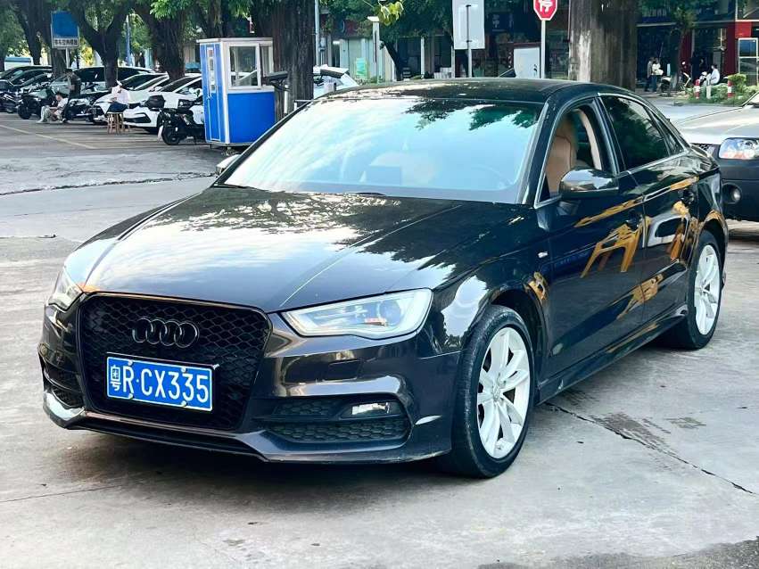 Audi A3 2014 1.8TFSI 40TFSI Comfort Edition 2