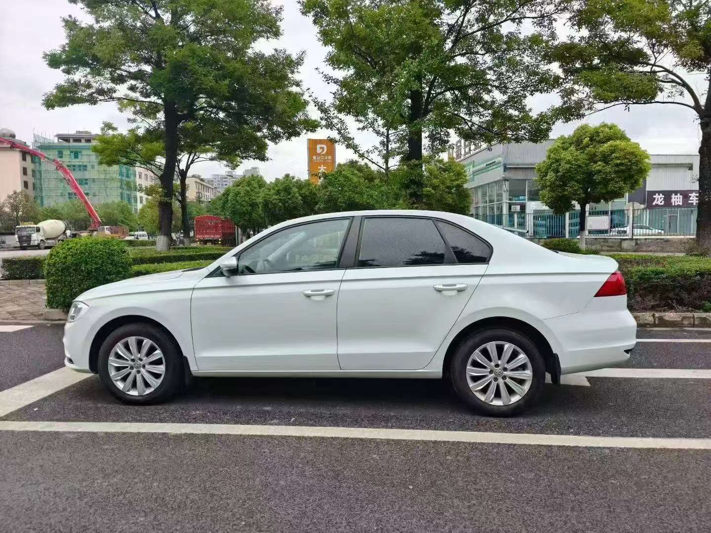 Volkswagen Bora 1.5 Automatic Standard 8