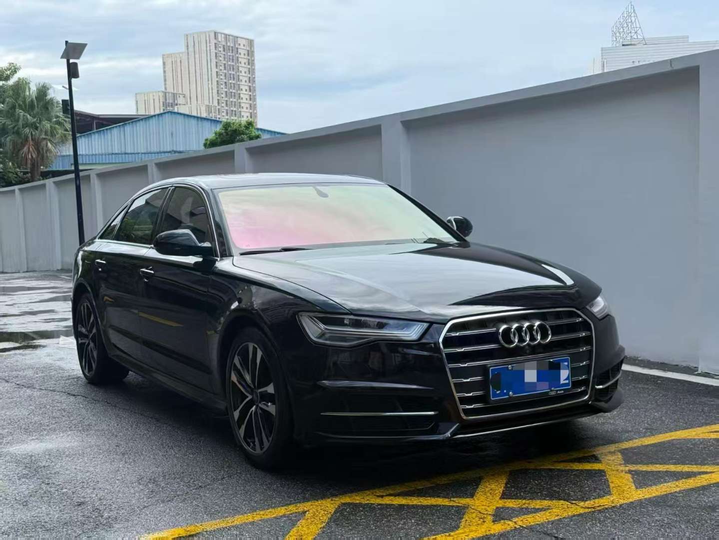 Audi A6L 30th Anniversary Edition 35 Sport 2.0T 2