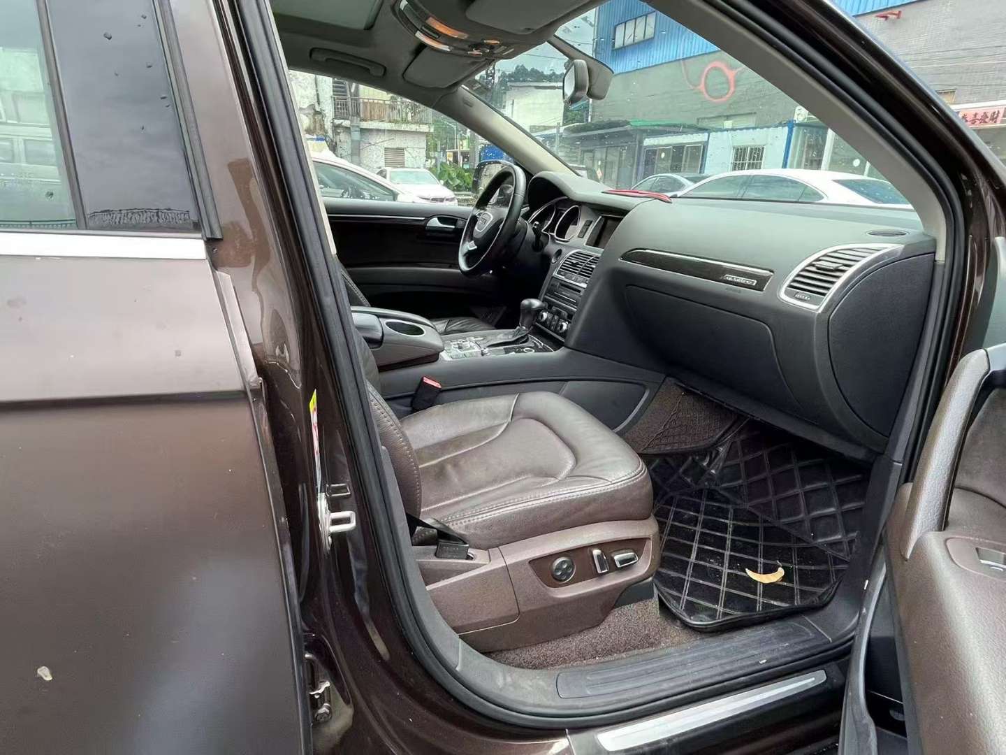 Audi Q7 3.0T Technology Trim 6