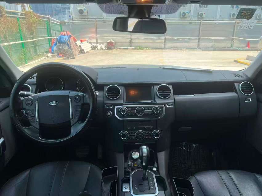 Land Rover Discovery 4 2012 HSE Diesel Edition 8