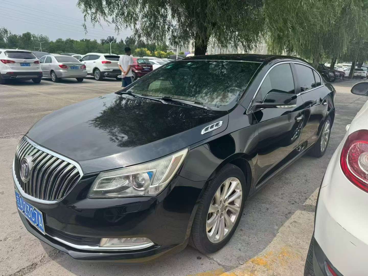 Buick LaCrosse 3.0 High Trim