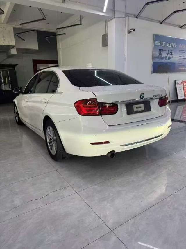 BMW 3 Series 320Li Modern Edition 5