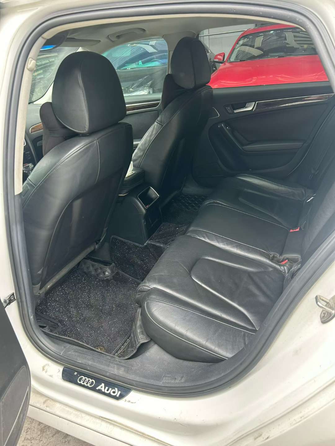 Audi A4L 35TFSI Standard 3