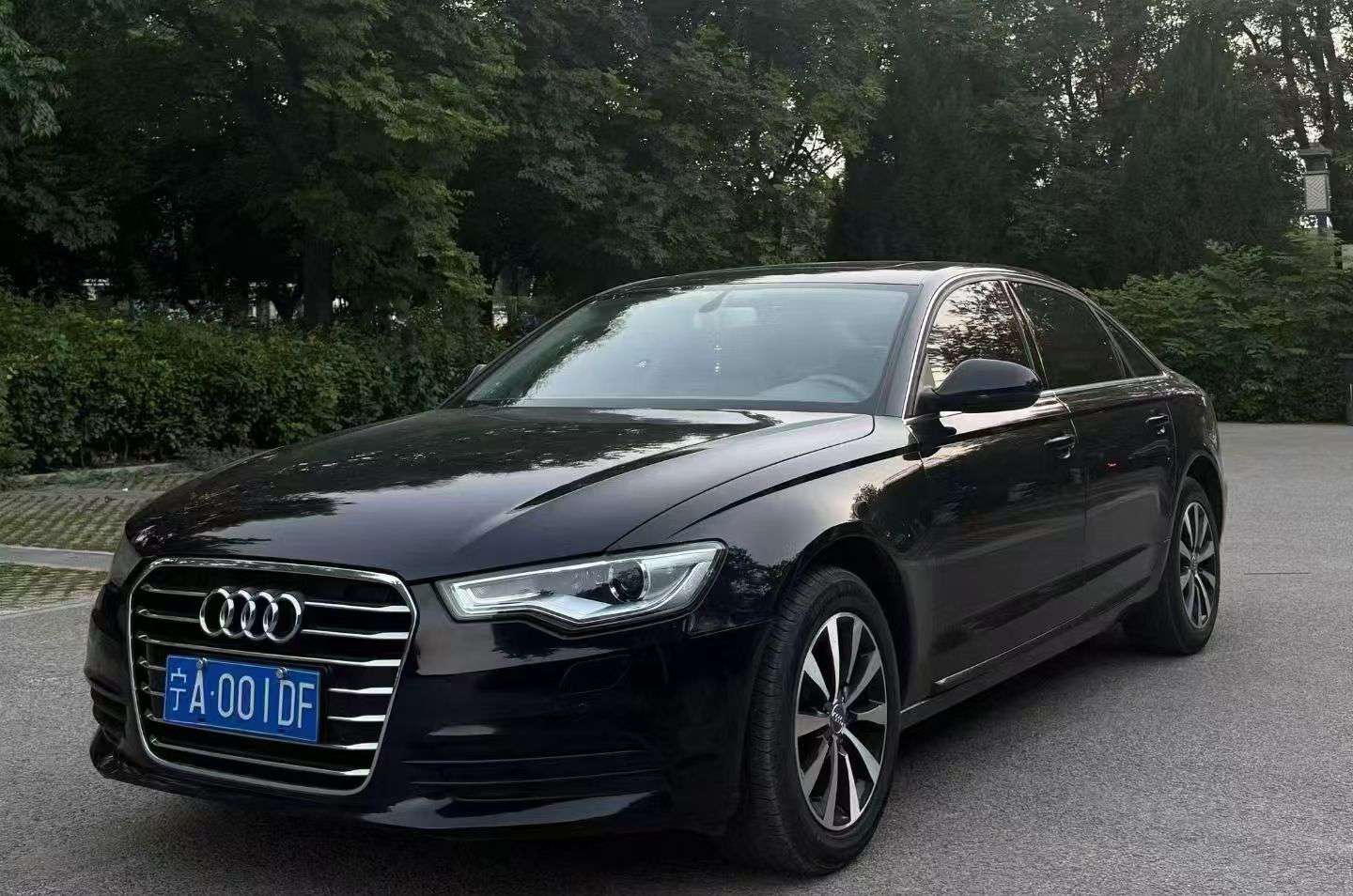 Audi A6 2.0T Automatic with Sunroof 2
