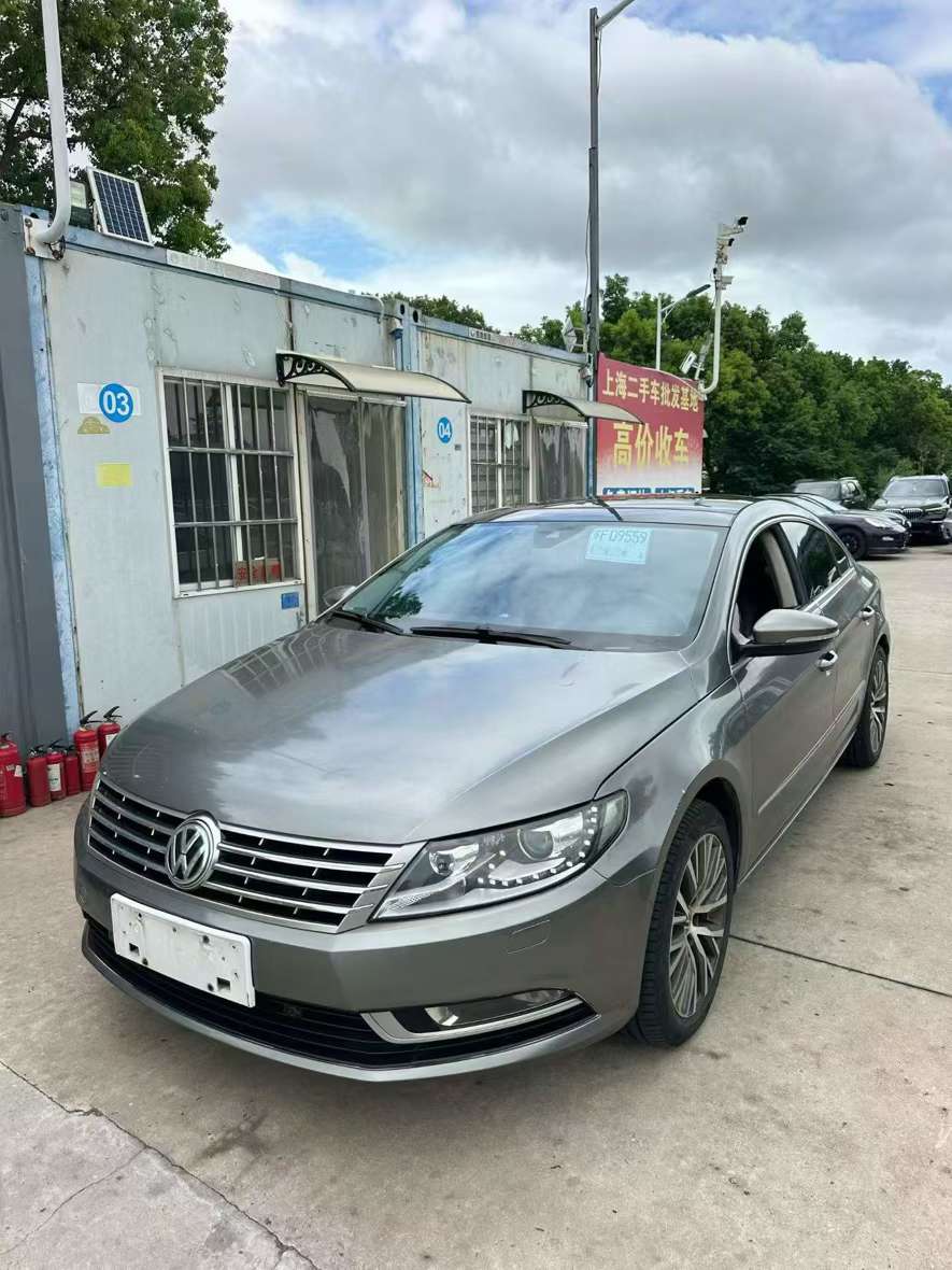 Volkswagen CC 2.0T Supreme 2