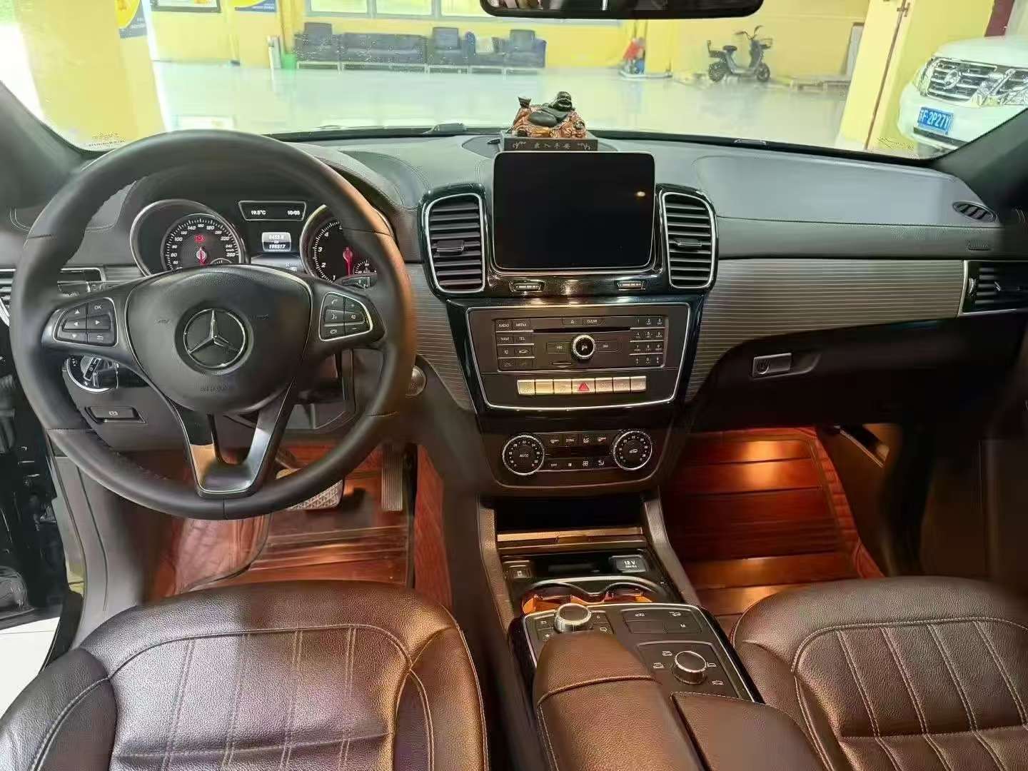 Mercedes-Benz GLE 2018 GLE400 3.0T Top Trim 9
