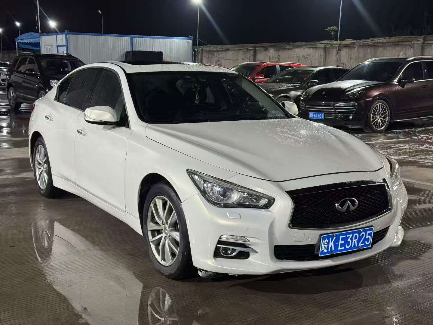 Infiniti Q50L 2