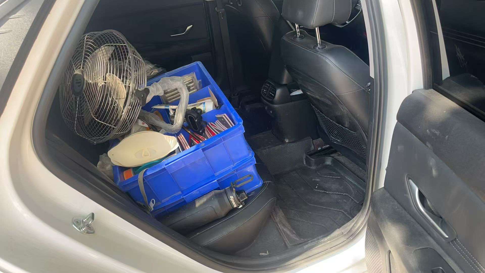 Hyundai Elantra 1.5T 7