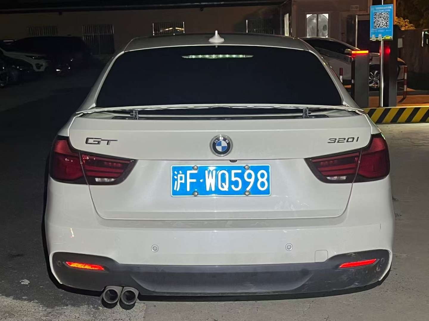 BMW GT 2.0T M Sport Package 4