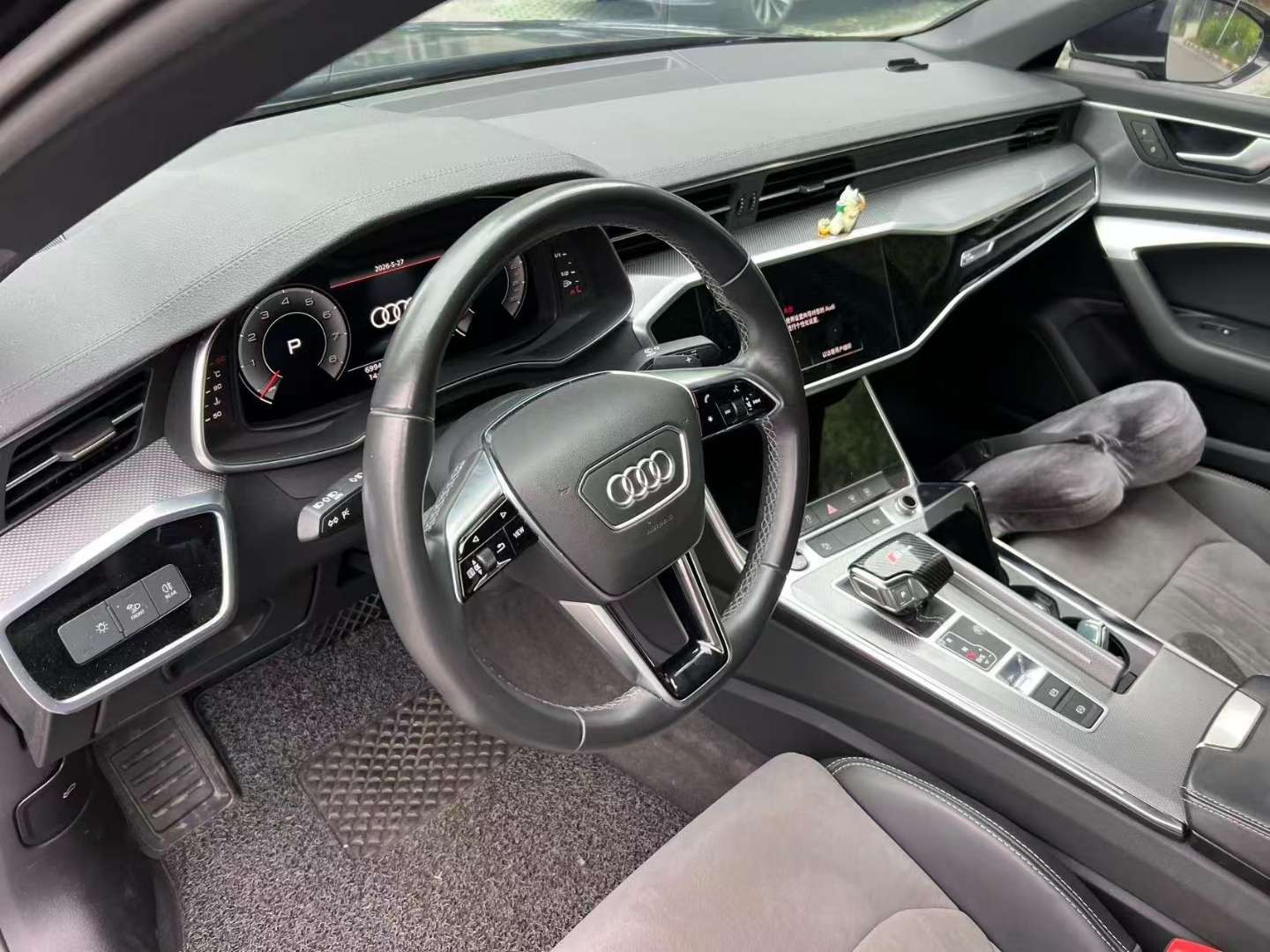 Audi A6L 2.0T 40 Luxury Dynamic 8