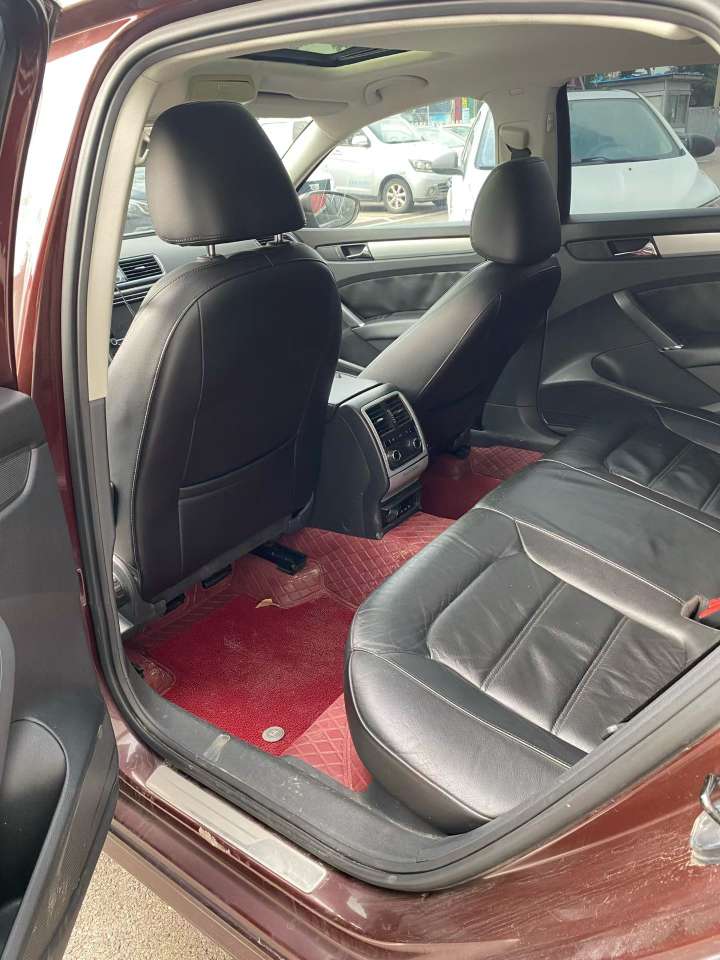 Volkswagen Passat 1.8T Automatic 7