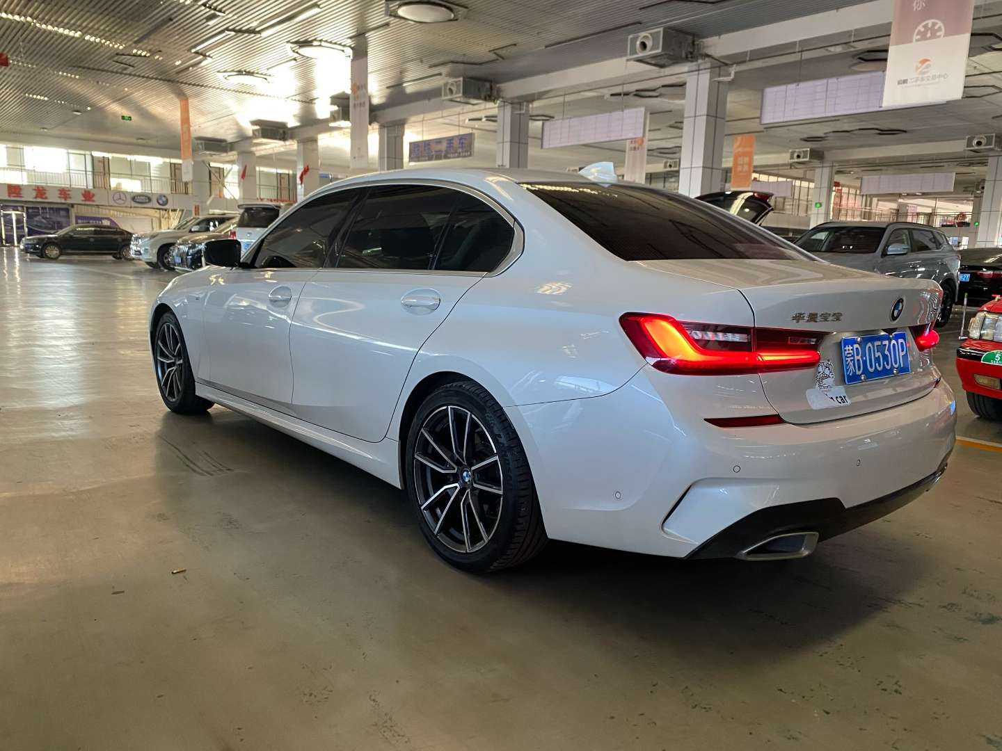 BMW 3 Series 2020 320Li M Sport 8