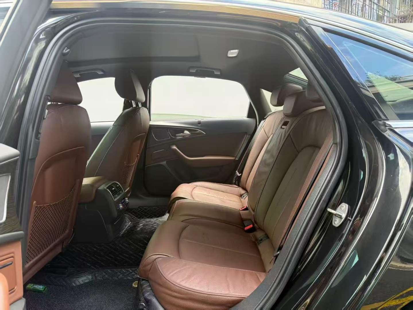 Audi A6L 30th Anniversary Edition 35 Sport 2.0T 8