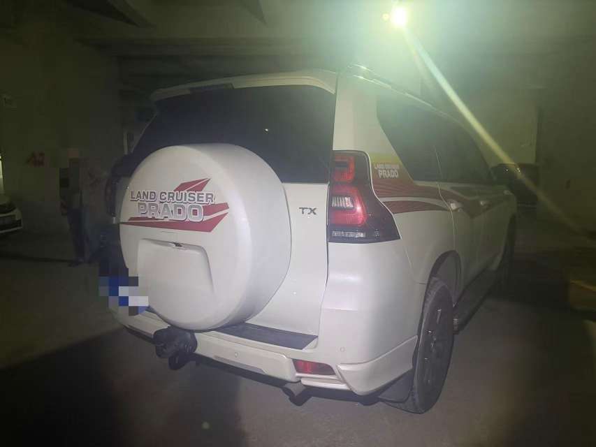 Toyota Prado 3.5 TX-L Premium Edition 8