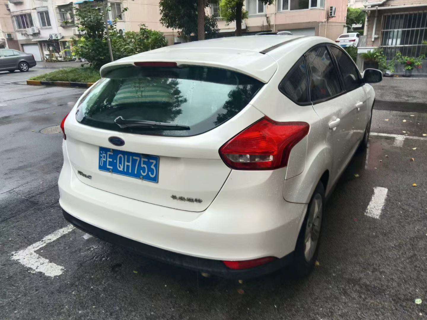Ford Focus 1.6L Comfort Edition 9