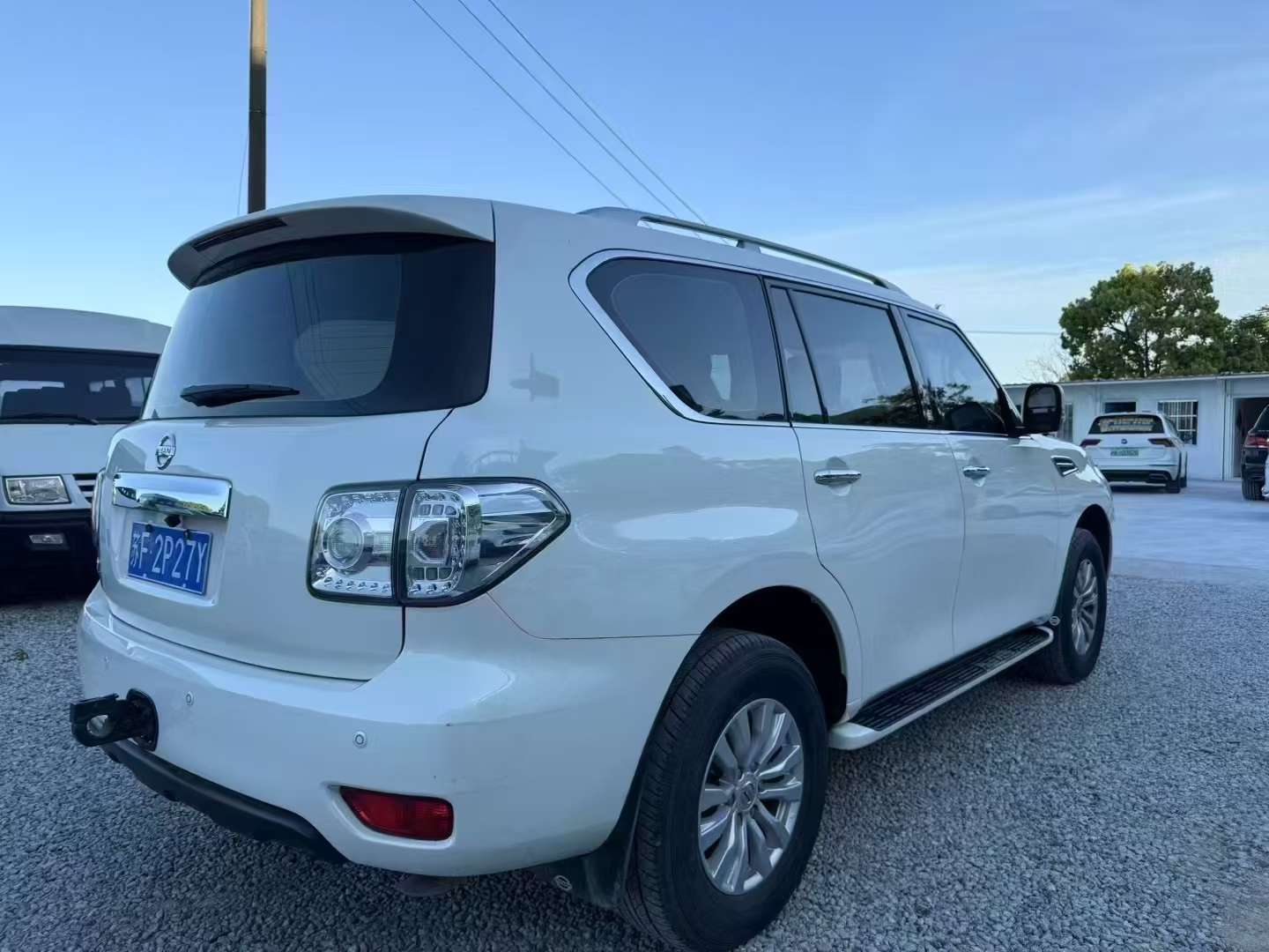 Nissan Patrol 4.0L Middle East SE Version 7