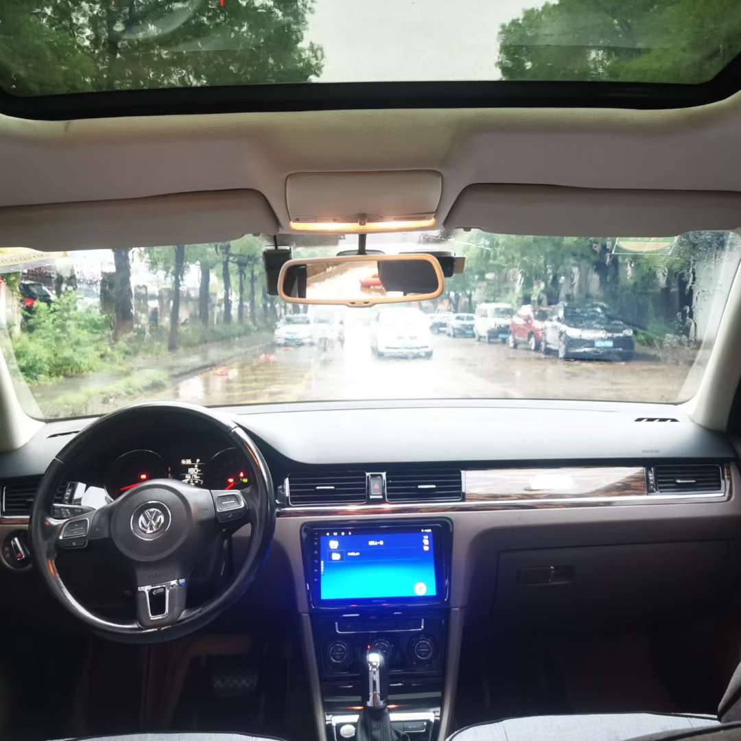 Volkswagen Bora Luxury Edition 5