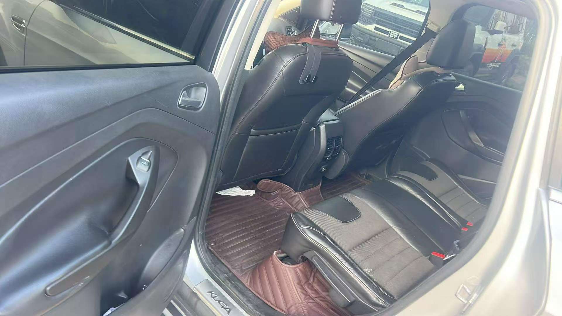 Ford Kuga 4