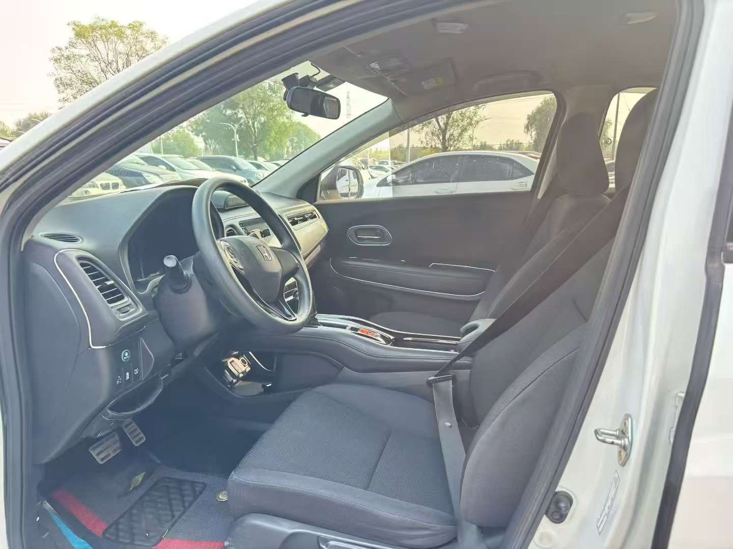 Honda Vezel 3