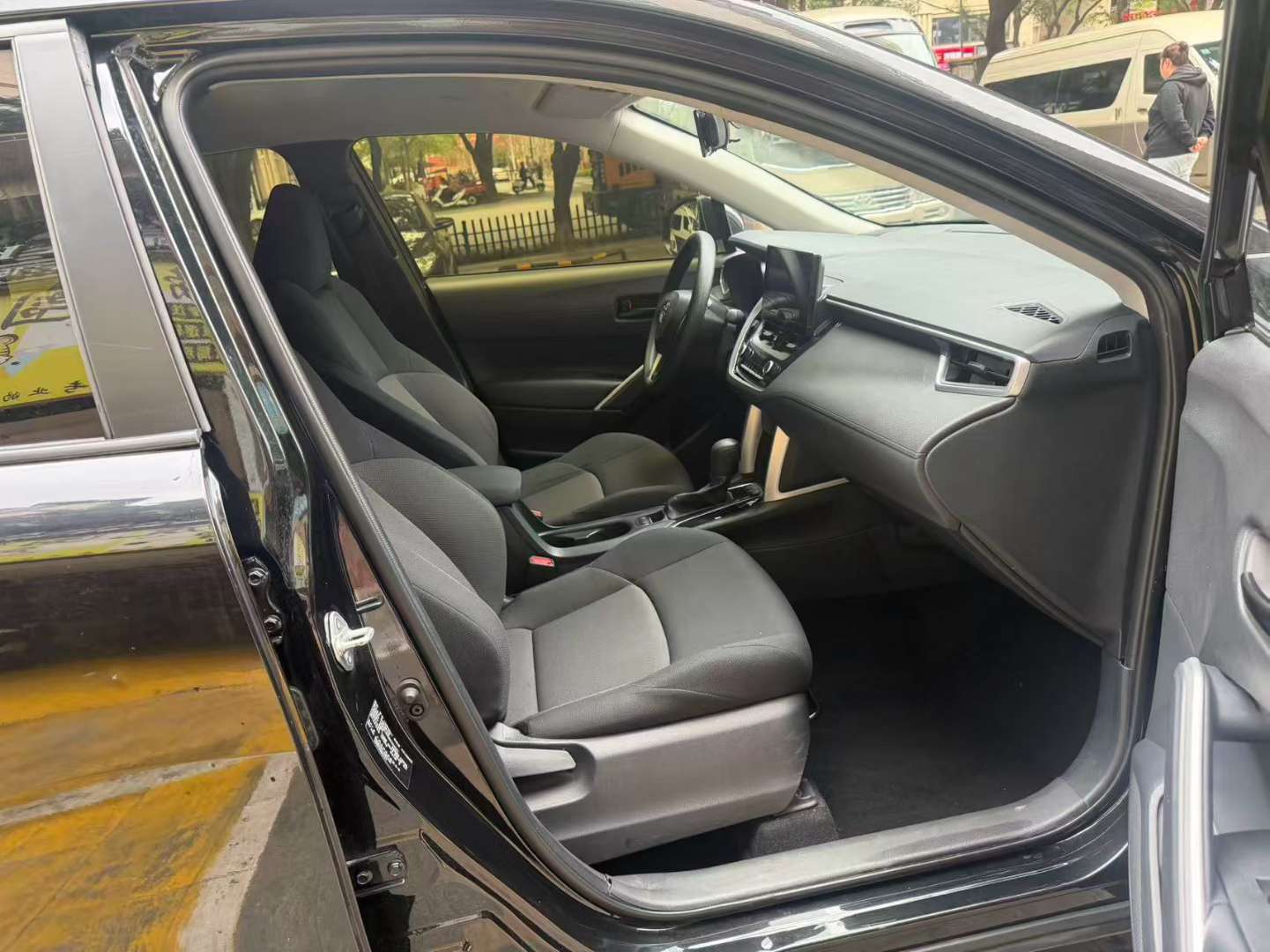 Toyota Frontlander 2.0 Automatic Elite Edition Navigation 5