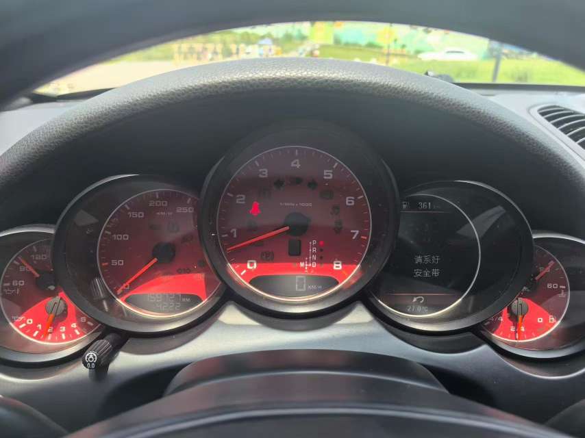 Porsche Cayenne 3.0T AWD 6