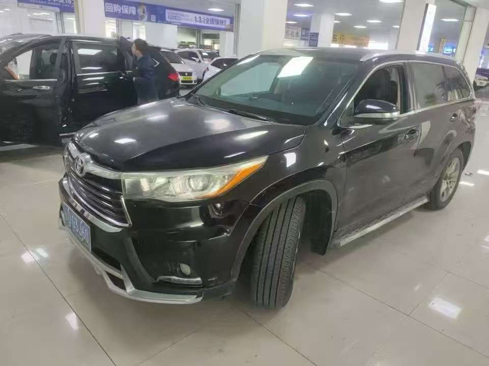 Toyota Highlander 2.0 AWD Luxury Edition