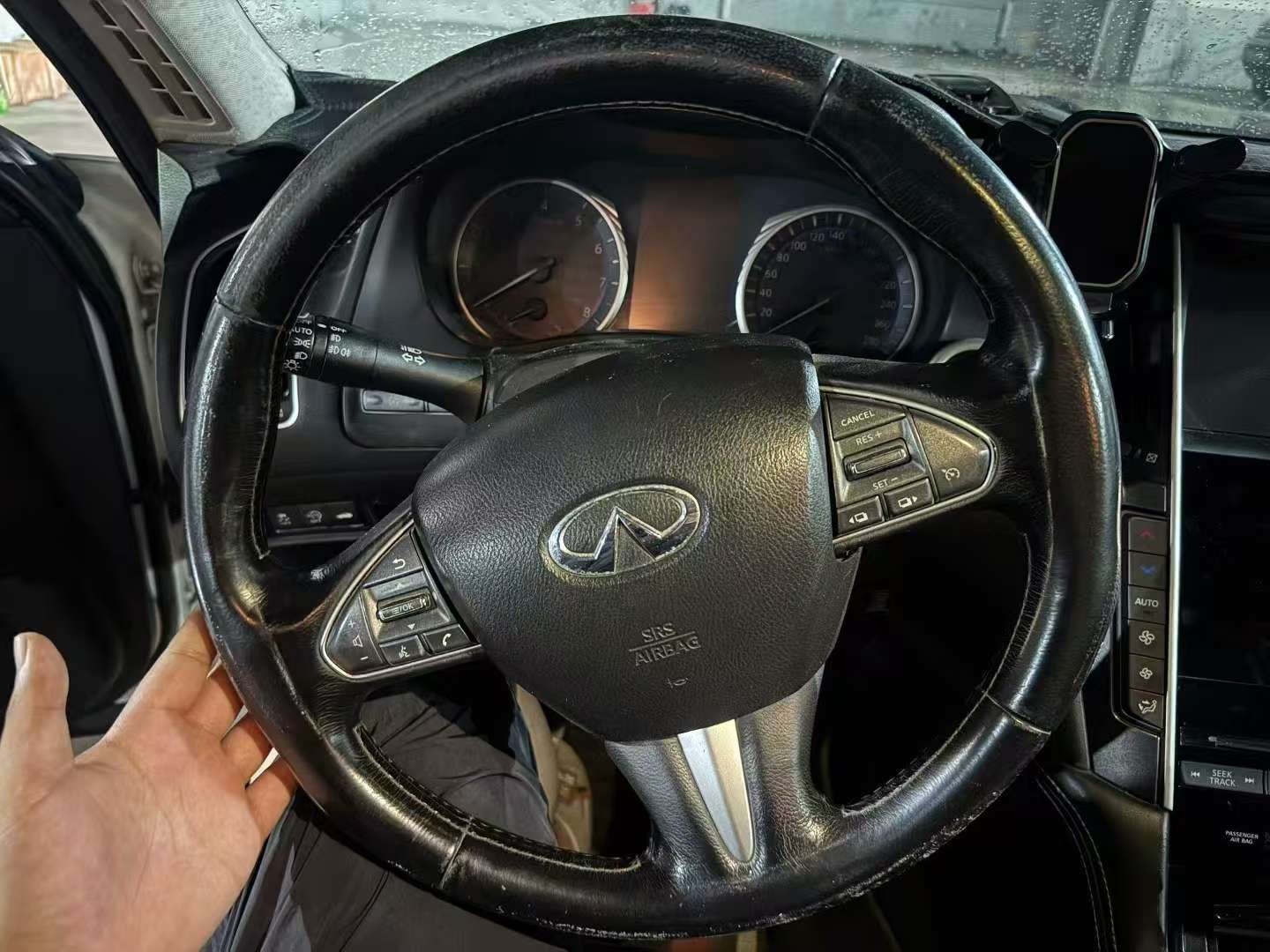 Infiniti Q50L 9