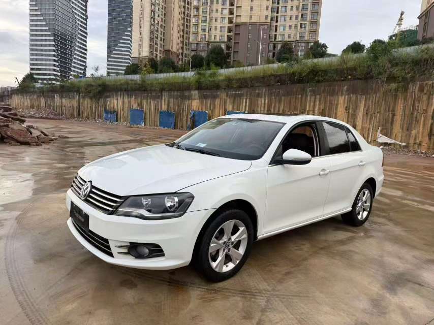 Volkswagen Bora 2014 Facelift 1.6L Manual Sunroof 3