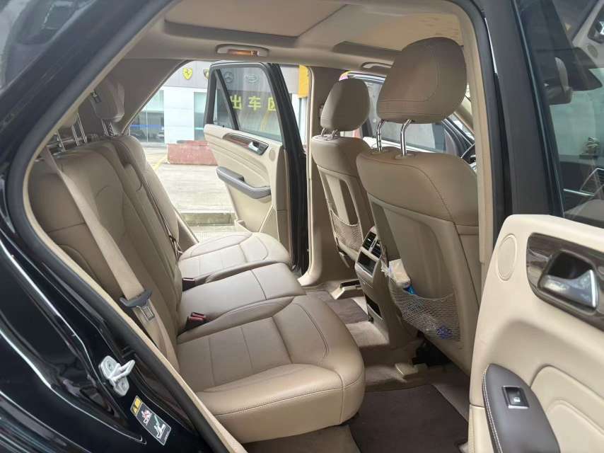 Mercedes-Benz ML 3.0T Diesel Automatic Dual Sunroof 5