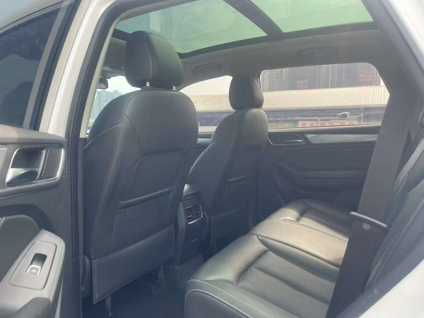 Roewe RX5 1.5T Automatic 6