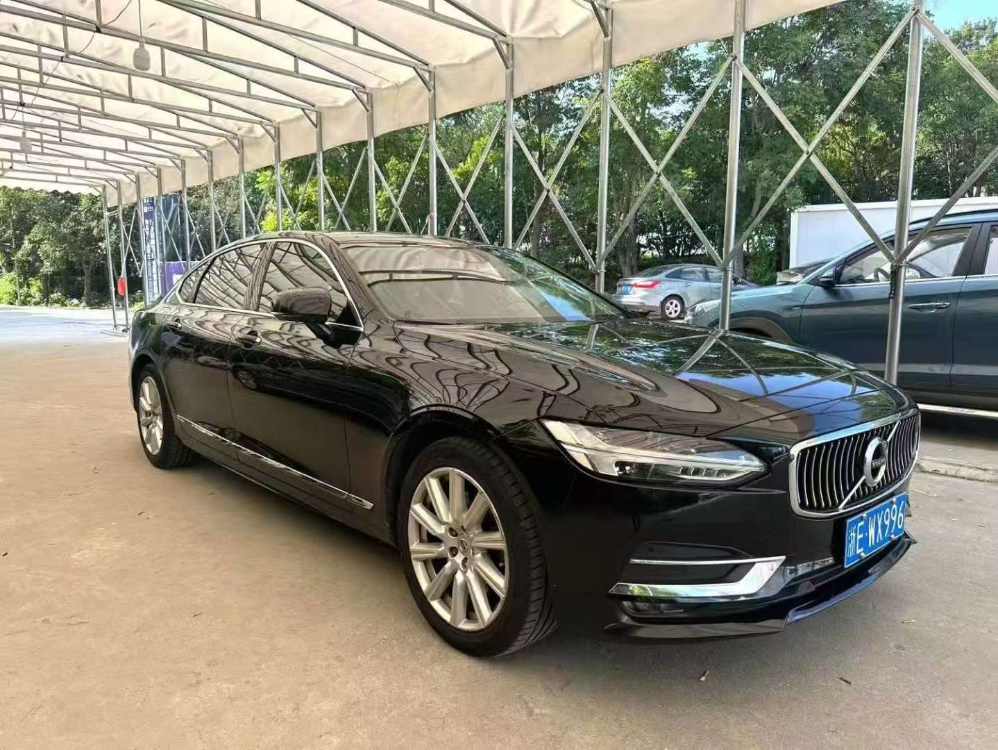 Volvo S90 2020 2.0T Dynamic 2