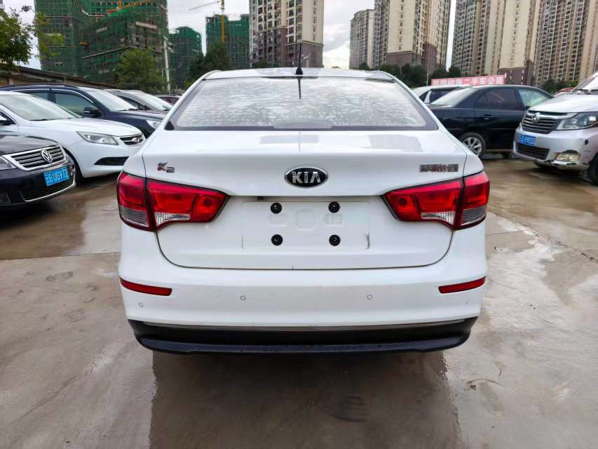 Kia K2 4