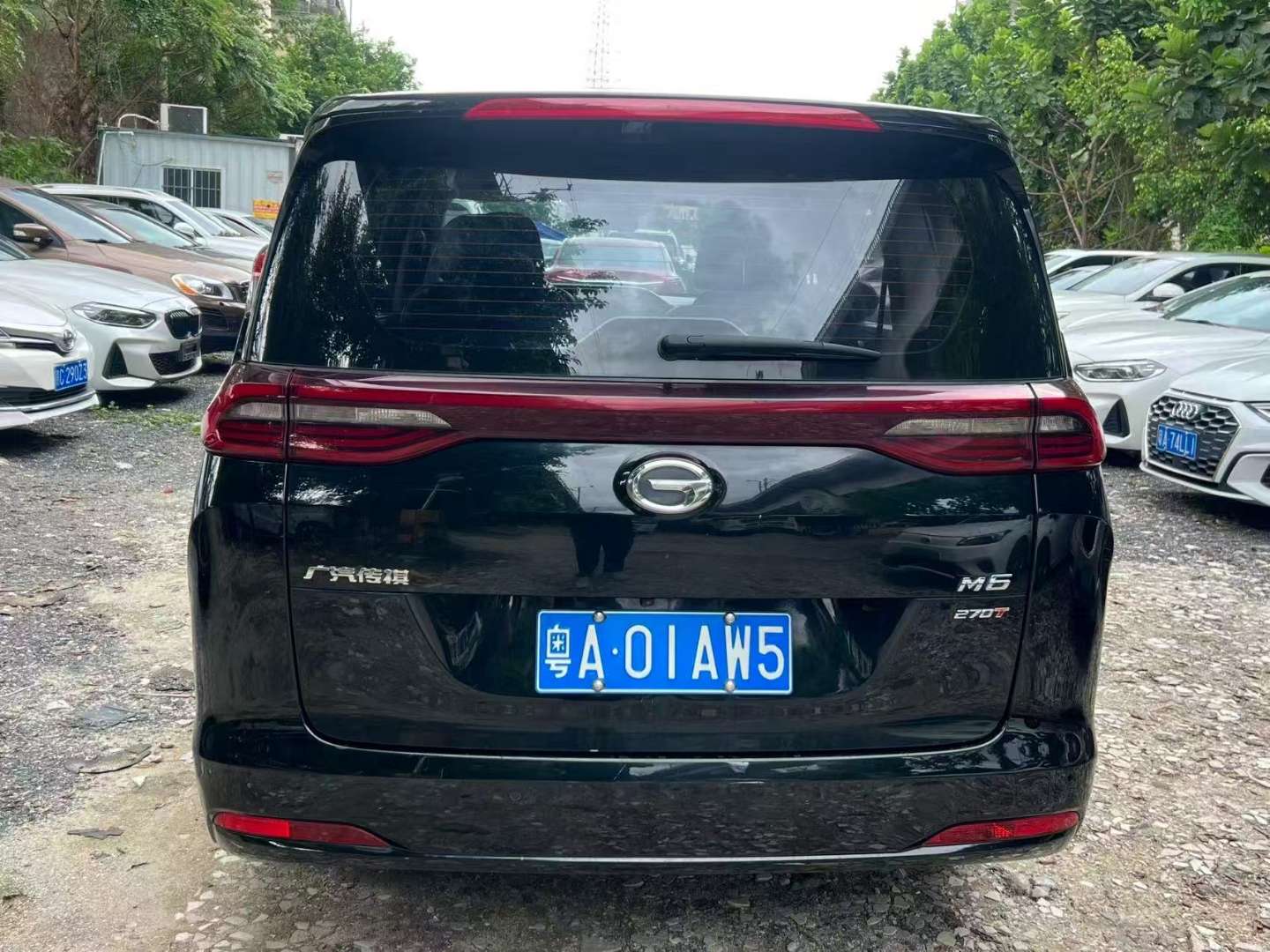 Trumpchi M6 2021 1.5T 270T Luxury 7-Seater 3
