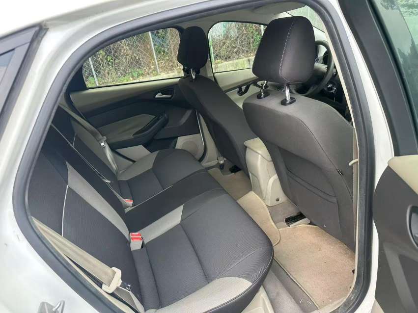 Ford Focus 8