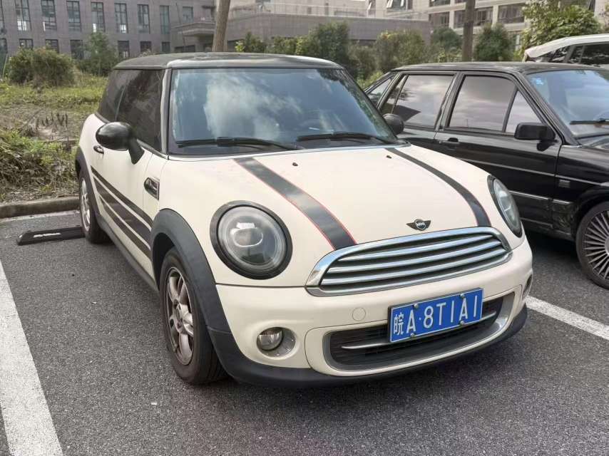 BMW MINI 5
