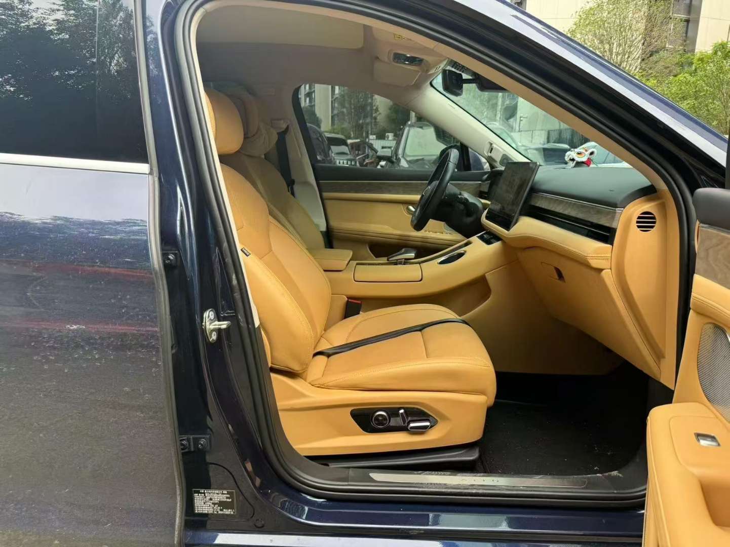 AITO M5 Range-extended Electric RWD Standard Edition 7