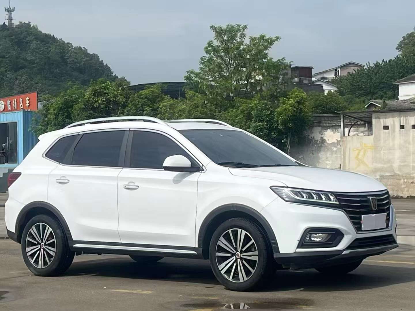 Roewe RX5 1.5T Automatic 3