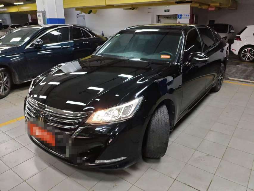 Toyota Crown 2.0T Automatic Fashion Edition