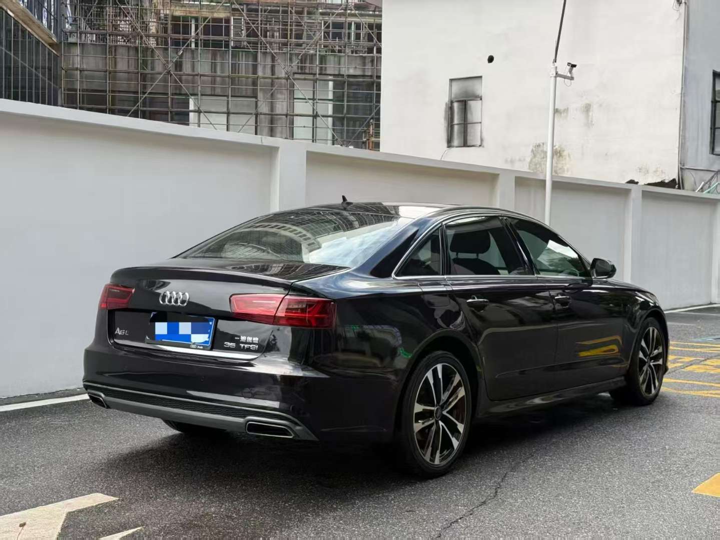 Audi A6L 30th Anniversary Edition 35 Sport 2.0T 5
