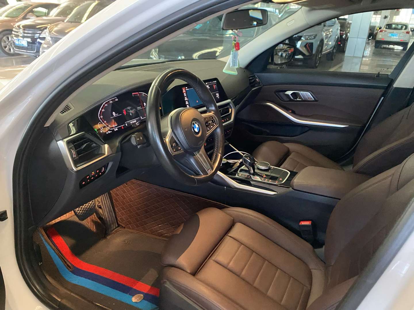 BMW 3 Series 2020 320Li M Sport 4