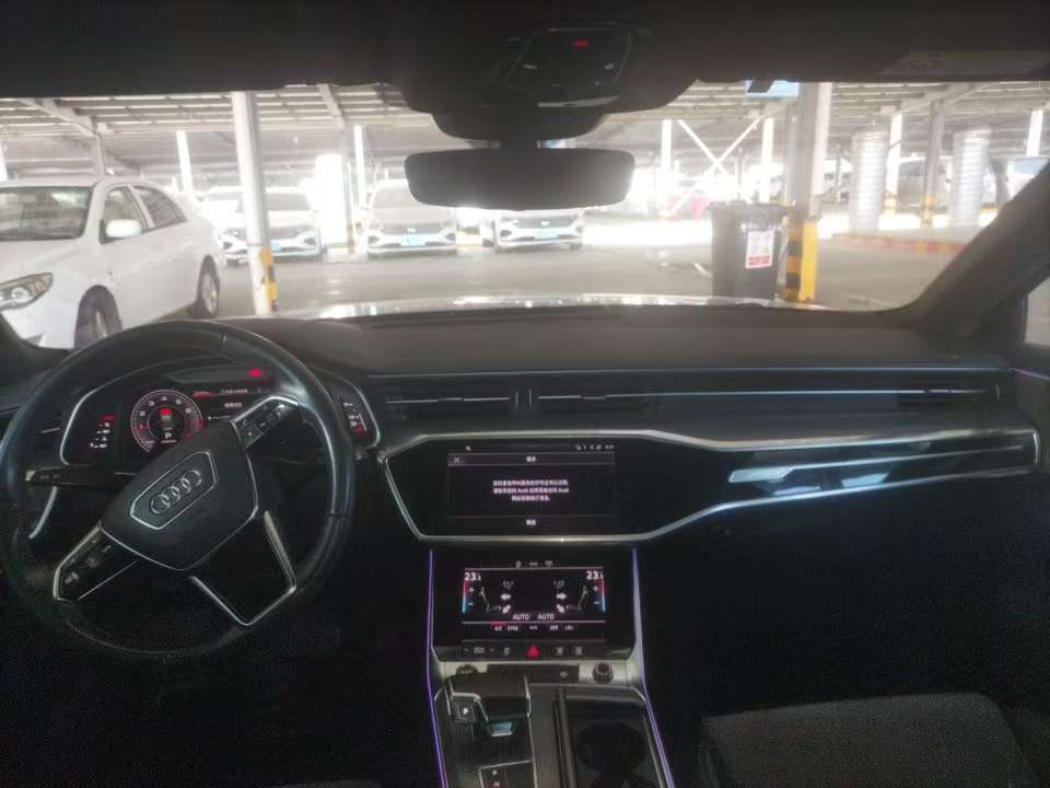 Audi A6L 2022 40 TFSI Luxury Dynamic 2