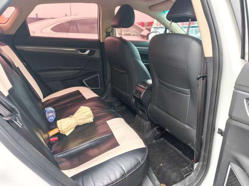 Geely Emgrand GS 1.8 Manual 6