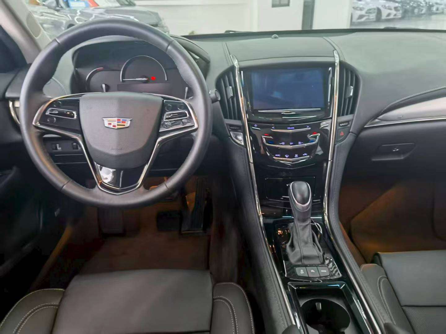Cadillac ATS 2.0T Standard Edition 5