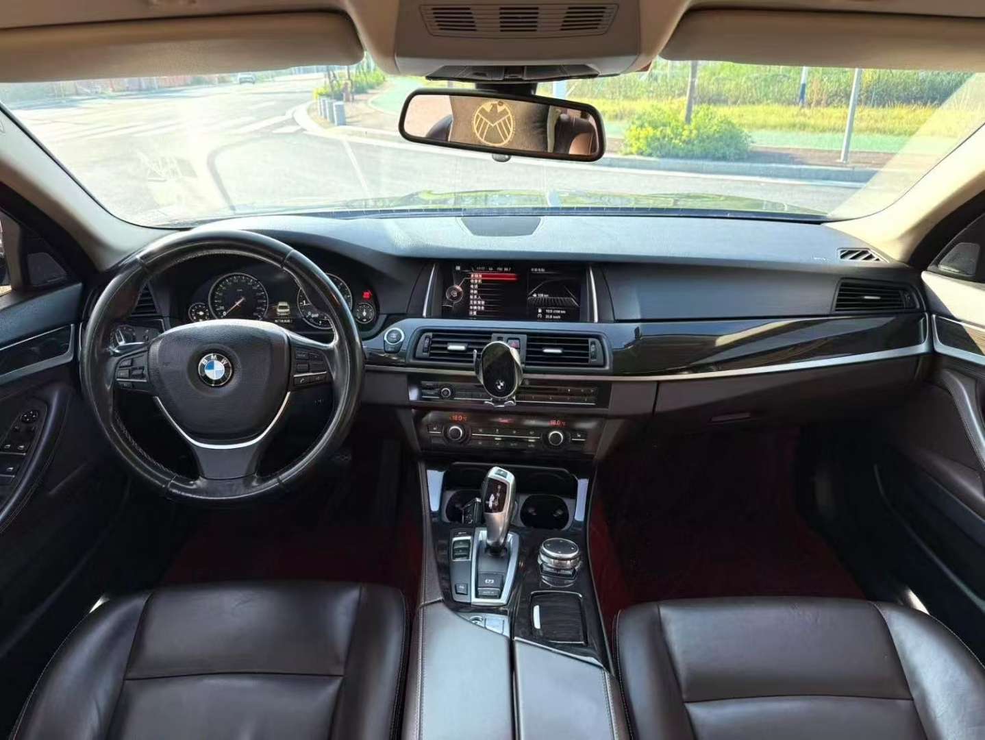 BMW 5 Series 2017 525Li Luxury Design 2.0T 6