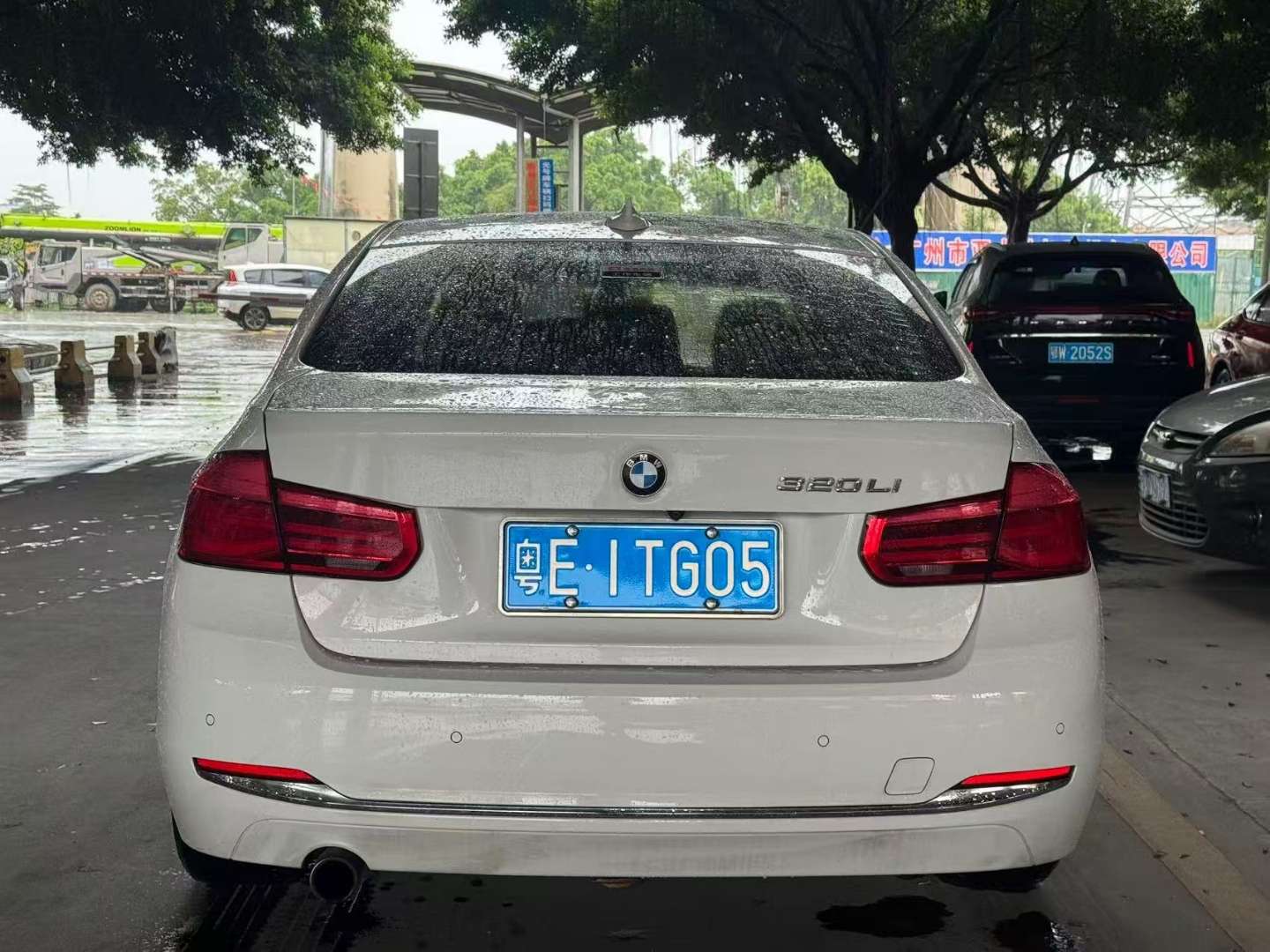 BMW 3 Series 320Li Sport 4